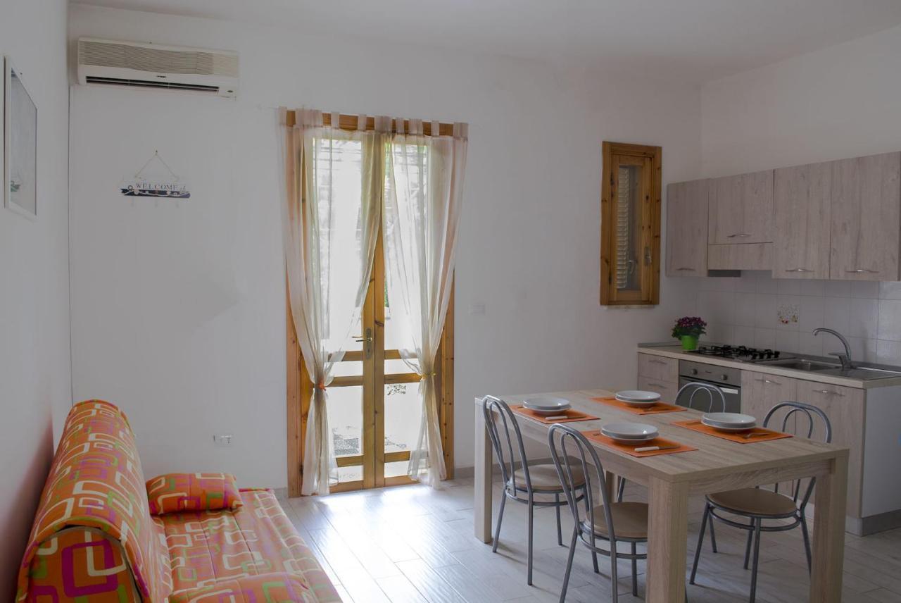 Residence Borgo Latino- Localo Torre dell'Orso Buitenkant foto
