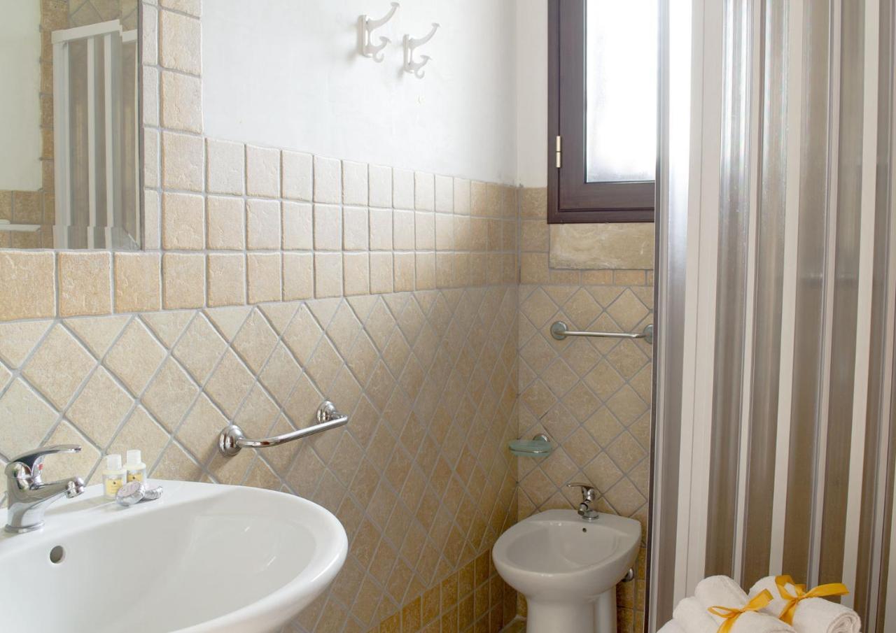 Residence Borgo Latino- Localo Torre dell'Orso Buitenkant foto