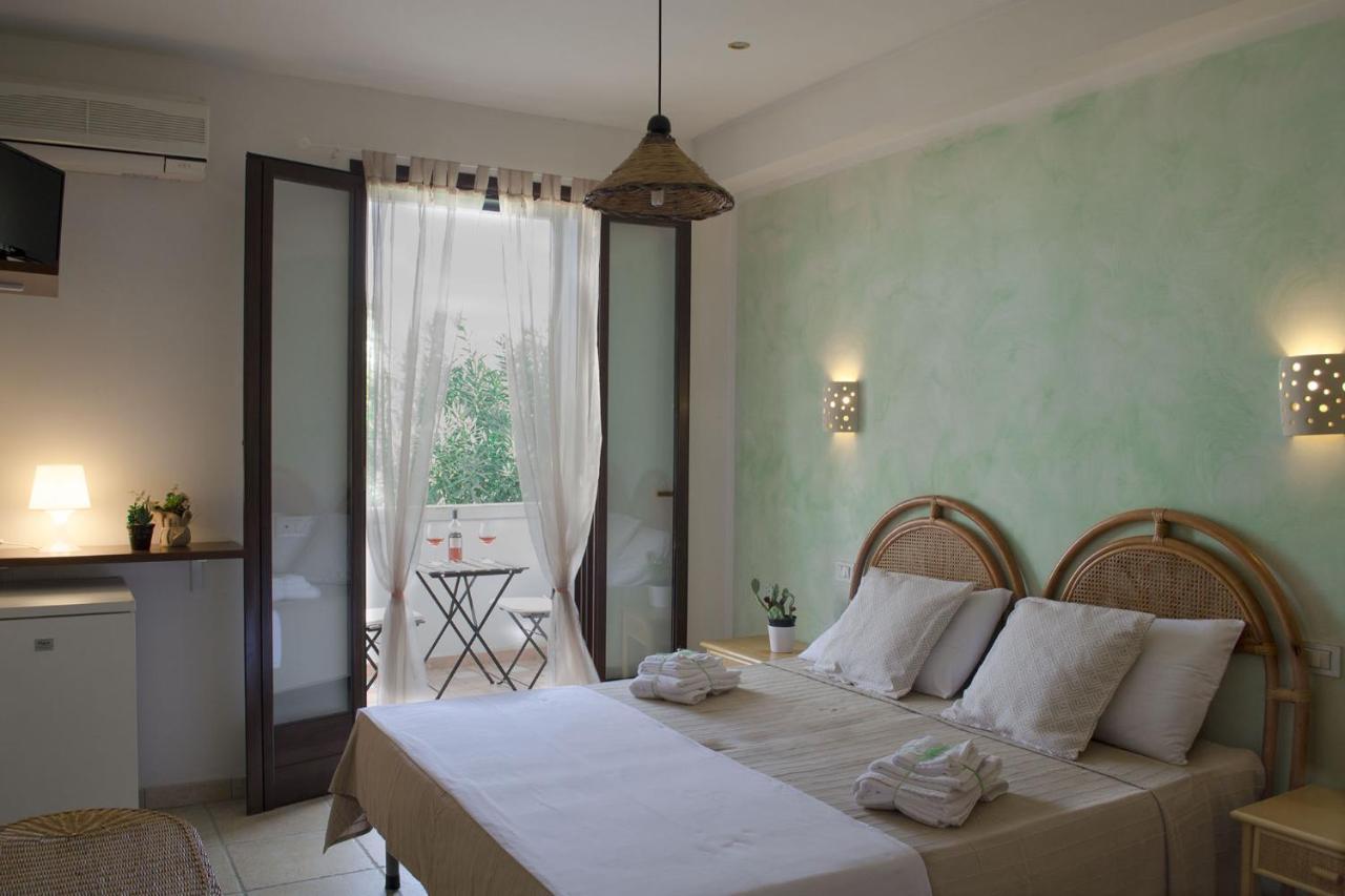 Residence Borgo Latino- Localo Torre dell'Orso Buitenkant foto