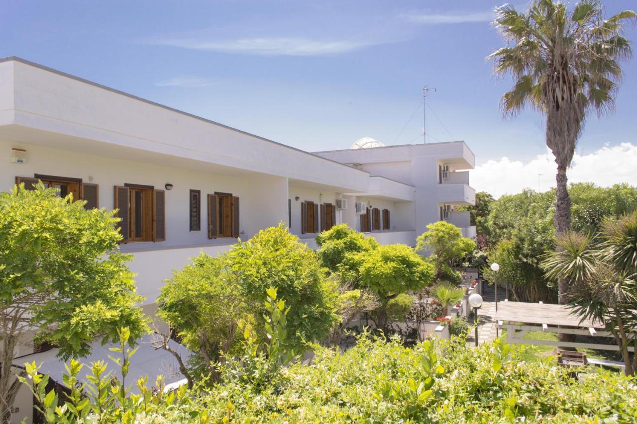 Residence Borgo Latino- Localo Torre dell'Orso Buitenkant foto